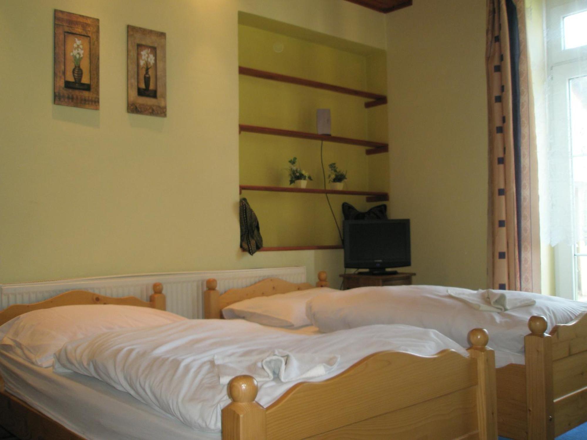 Pension Kozel Říčany Extérieur photo